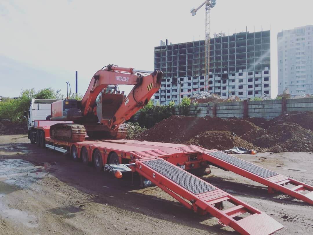 Экскаватор гусеничный HITACHI ZX-200, ковш 0.9 м.куб